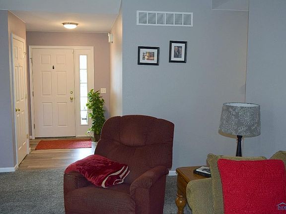 5th image of 9502 Eviedale Rd