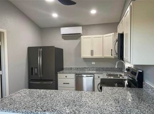 1932 Hickory St, Rhome, TX 76078