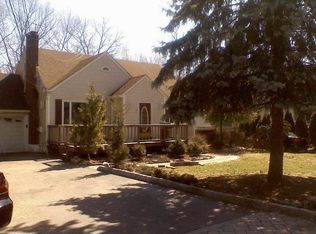 70 Remsen Ave, Monsey, NY 10952