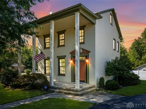 205 S Xenia Dr, Enon, OH 45323