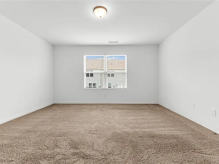 328 Penn Station Way — Photo 10