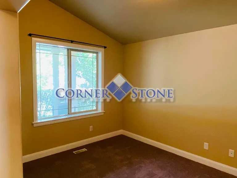 1764 Ridge Way — Photo 4