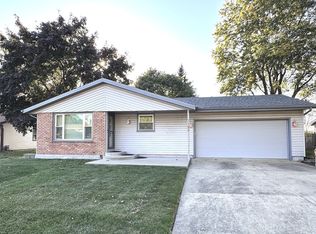 1125 Quail Dr, Bradley, IL 60915