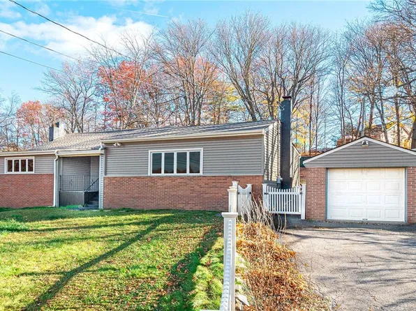 37 Hathorn Boulevard, Port Jervis, NY 12771