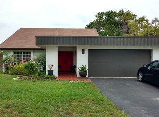9321 NW 41st Pl, Sunrise, FL 33351