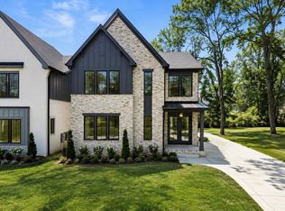 1525 Graybar Ln, Nashville, TN 37215