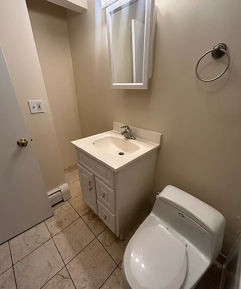 4056 N California Ave — Photo 7