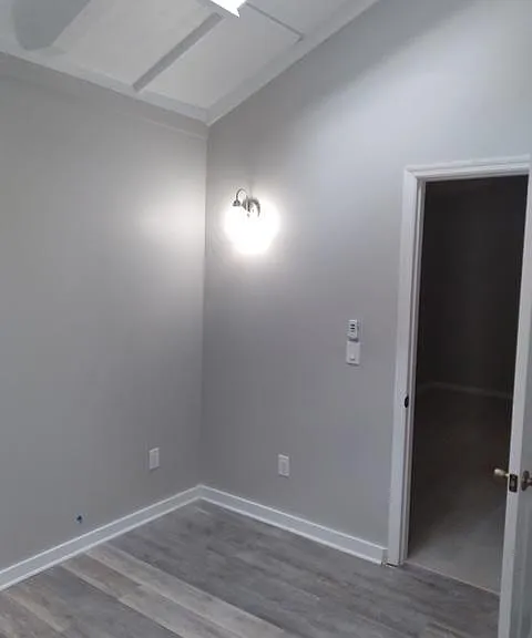 910 N Lakewood Ter — Photo 15