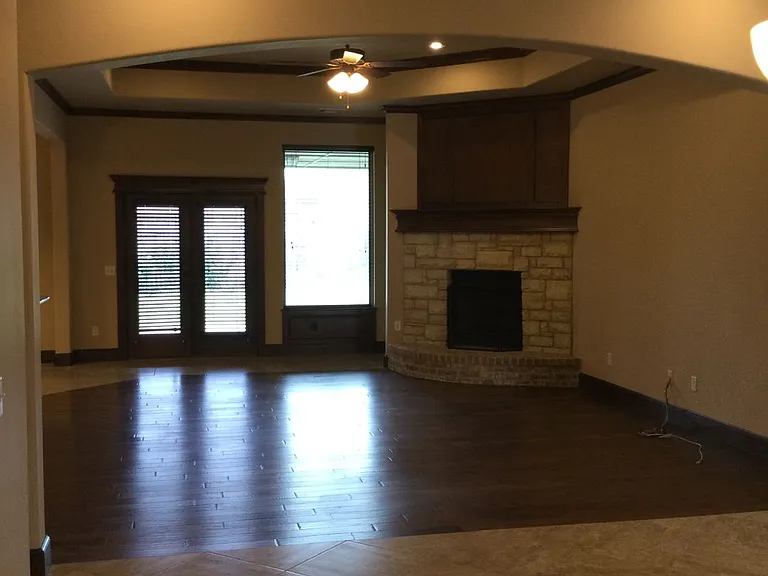 17409 Melville Ln — Photo 10