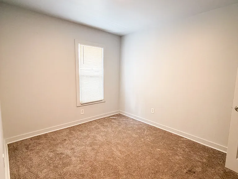 13395 Maiden St — Photo 7