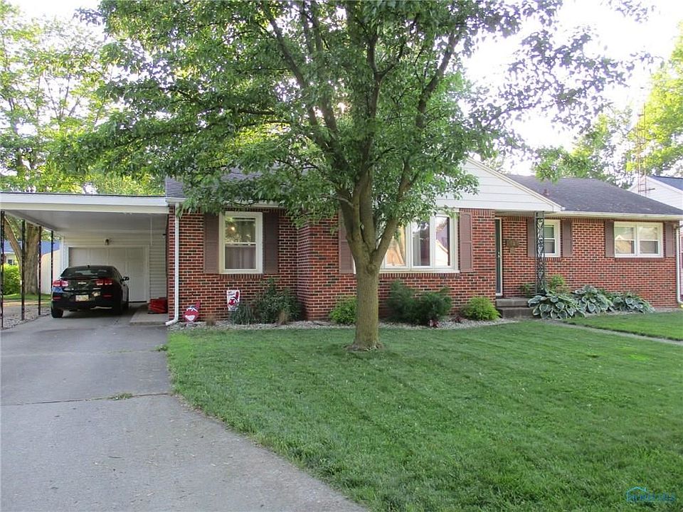 1st image of 1025 Sheffield Ave