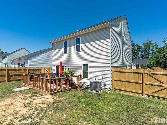 Huge fenced backyard!