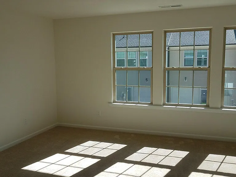 1729 American Robin Dr — Photo 8