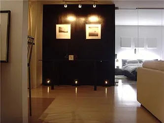 Rented by R New York