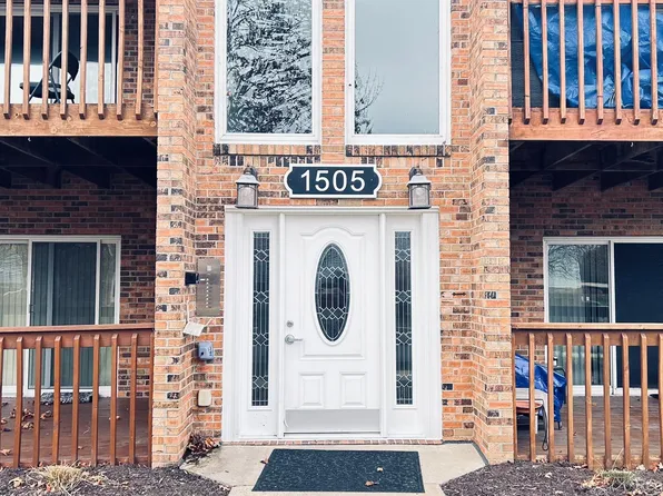 1505 Harbour Ct APT 62, Trenton, MI 48183