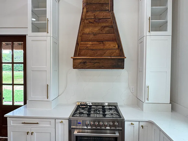 205 Railroad Rd — Photo 24