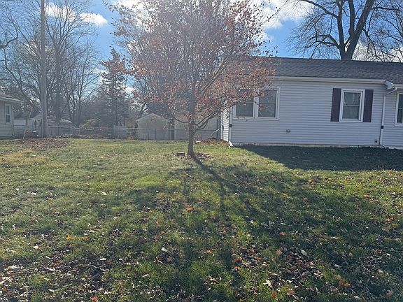 2nd image of 1709 W William St