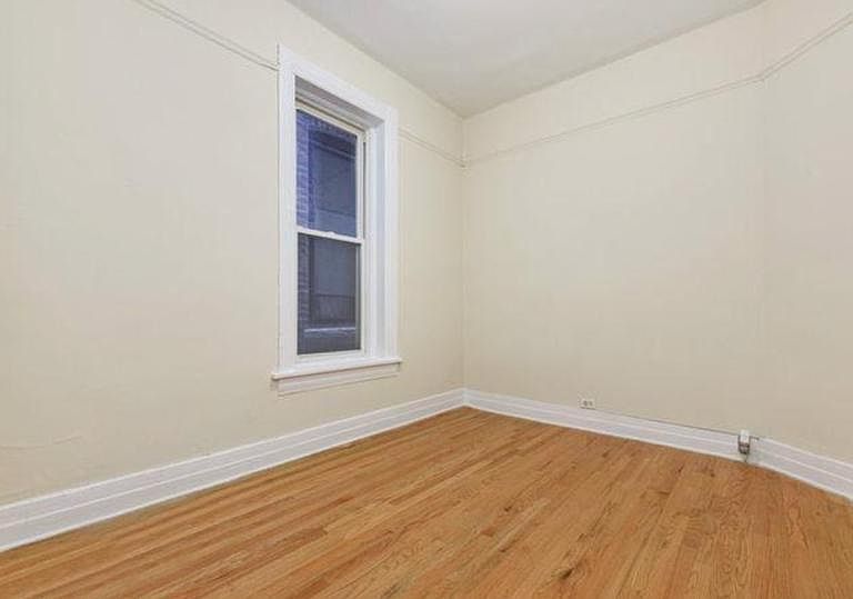 1st image of 900 W Newport Ave #1327