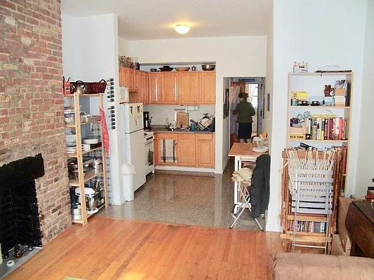 Rented by Warren T Real Estate Corp. | media 10