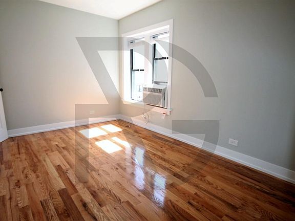 5th image of 550 W Arlington Pl #550712