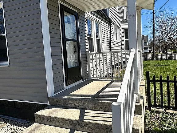 4th image of 1102 Richie Ave