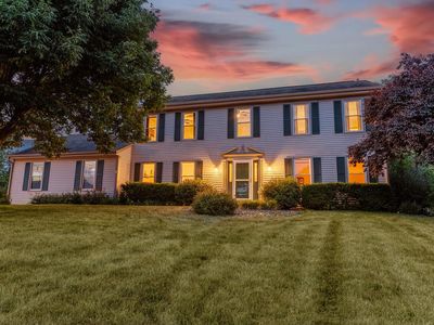 W239S4780 Merlin LANE, Waukesha, WI, 53189