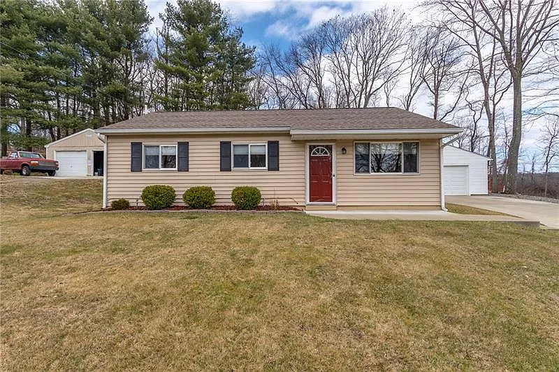 113 Ellen Ave photo 1