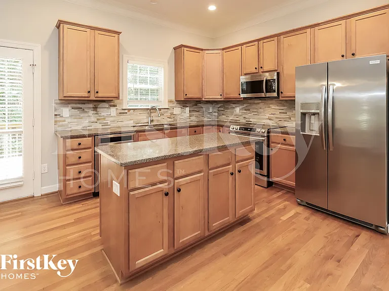 6987 Brandi Wood Cir — Photo 11
