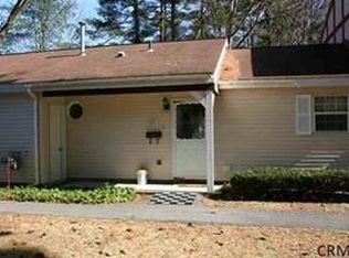 21 Queensway, Queensbury, NY 12804