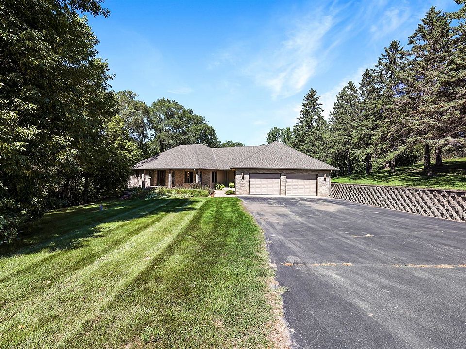 1st image of 13208 Henning Cir NE