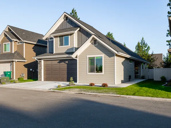 8510 N Snowflake Ln, Hayden Lake, ID 83835