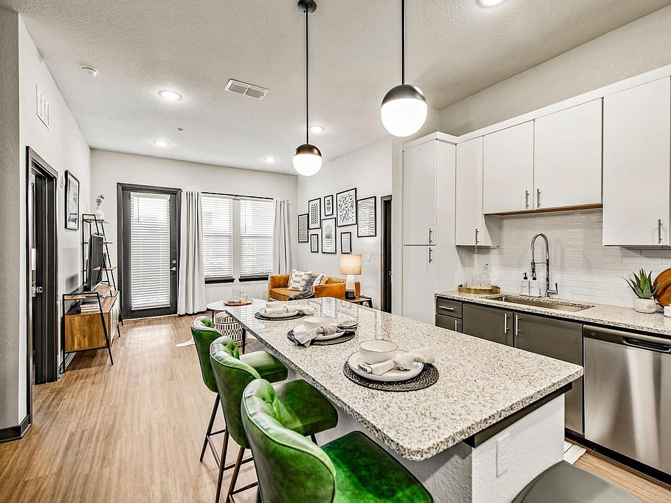 1st image of 16311 Weiss Ln #1411