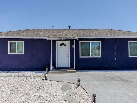 2nd image of 238 S Holly Canyon Dr