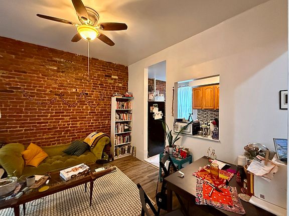 3rd image of 607 Flatbush Ave APT 1A