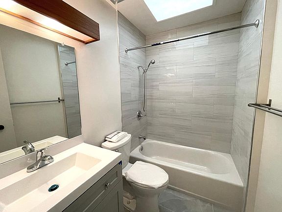 4th image of 157 Elm St APT 306