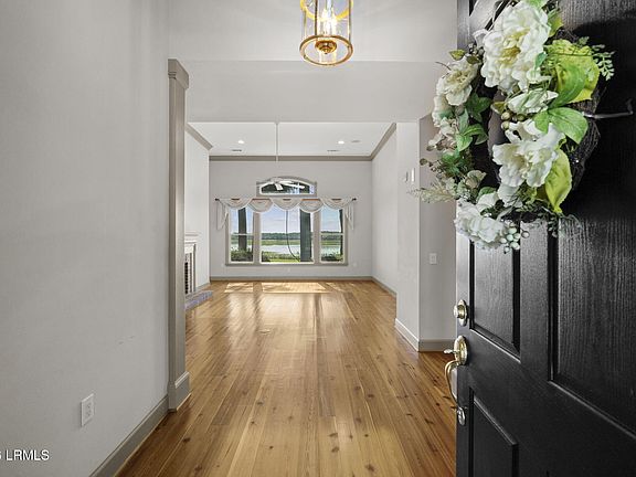 4th image of 235 Dataw Drive