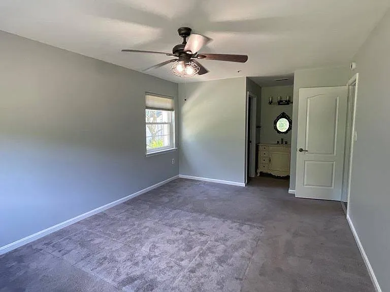 8507 Falls Run Rd #C — Photo 22