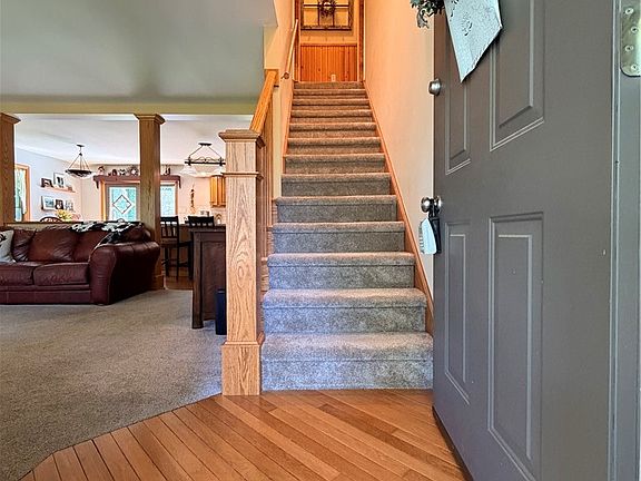 3rd image of 11298 McCarrick Rd