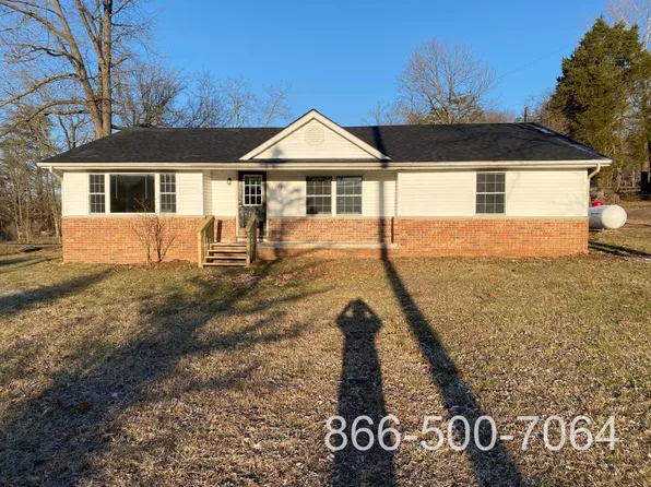 6233 E Huntertown Rd, Lexington, IN 47138