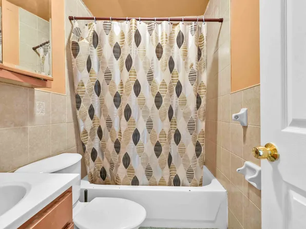 139-21 246th Street image 13 of 17