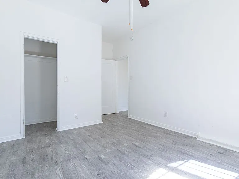 3048 W 12th Street — Photo 36