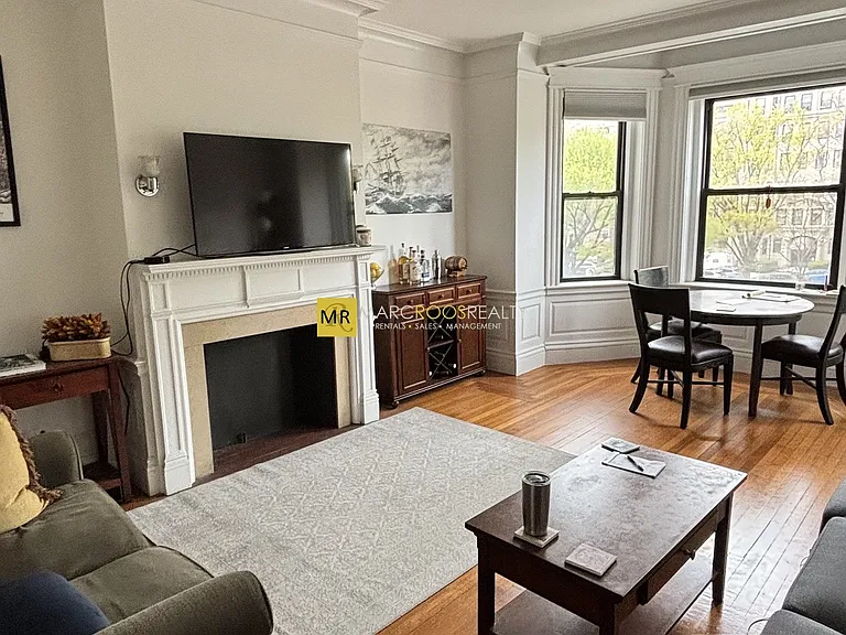 466 Commonwealth Ave #303 — Photo 5