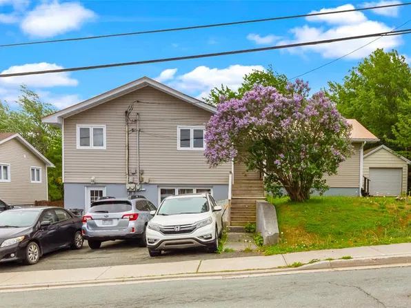 6 Riverview Avenue, Mount Pearl, NL A1N1M1
