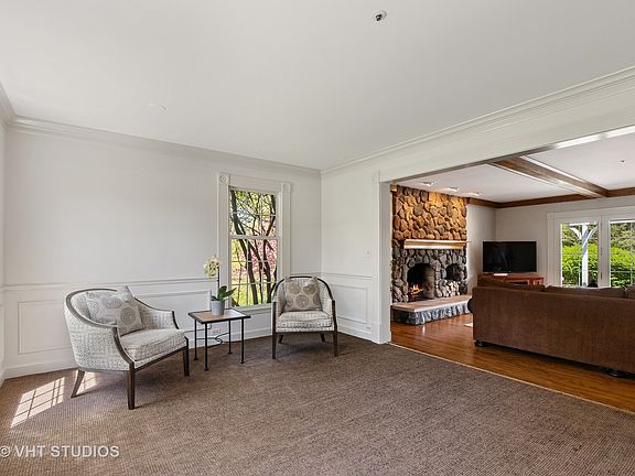 4th image of 4421 Stonehaven Dr