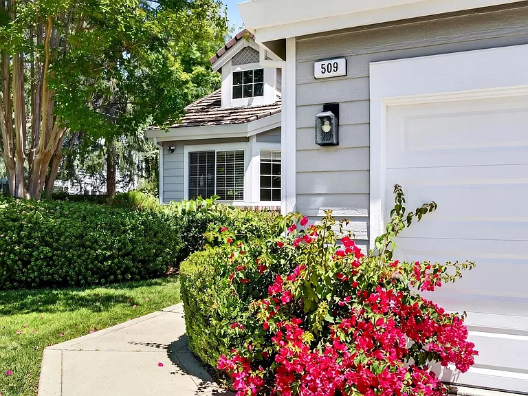 509 Suisun Ct — Photo 3