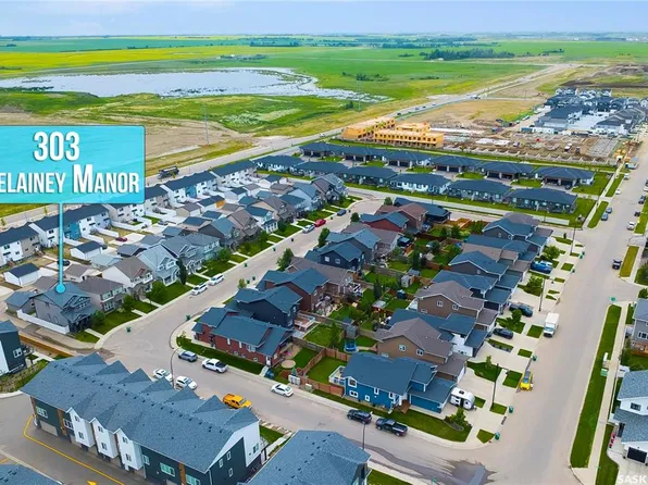 303 Delainey MANOR, Saskatoon, SK S7V 0N4