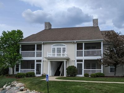 1071 Joyce Ln, Ann Arbor, MI, 48103