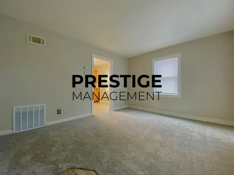 6713 Wicker Ave — Photo 3