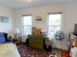 149 Columbia St #2R, Cambridge, MA 02139