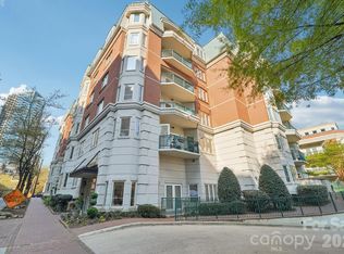 Jefferson Square, Charlotte, NC 28202